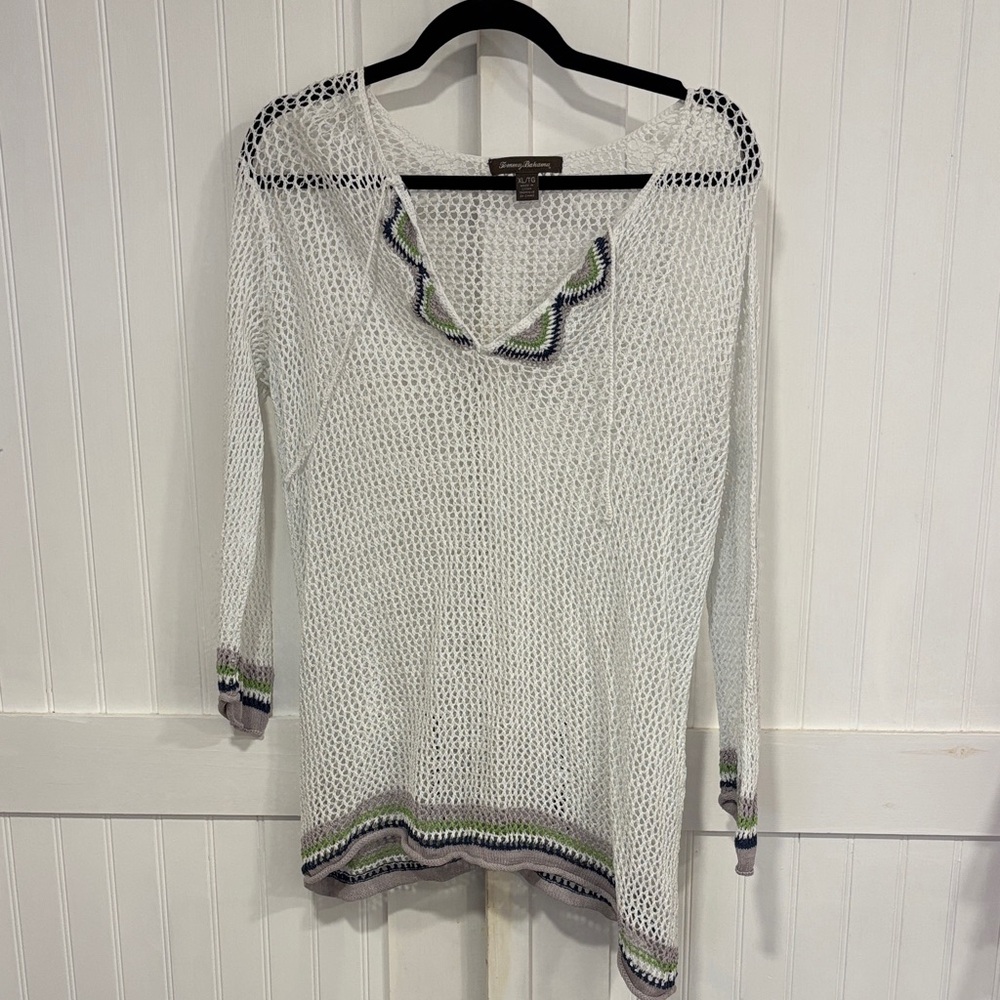 Tommy Bahama White open Knit, V neck, stretchy sweater size XL